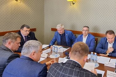 Депутаты за налоговые льготы для производителей одежды и обуви